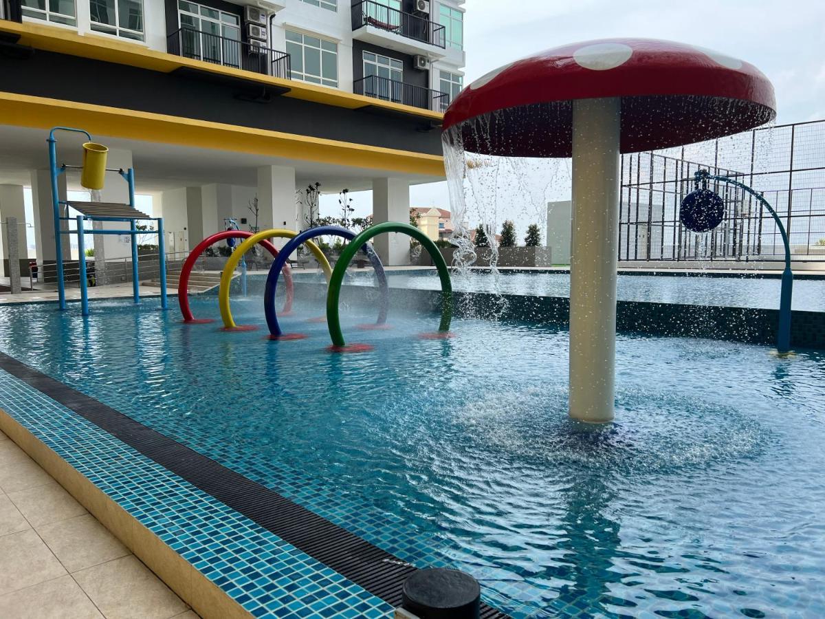 말라카 New!! Loving Night Novo 2Br 4-9Pax I Jonker I Netflix I Family 아파트 외부 사진